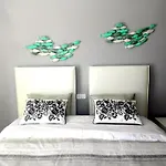 Harmony Seafront 365 By Ventet Apartment *