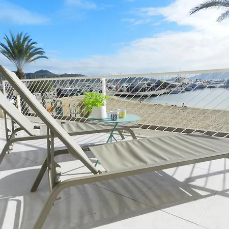 Апартаменти Harmony Seafront 365 By Ventet Порт-де-Польєнса